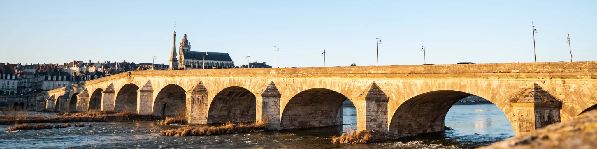 Pont à Blois
